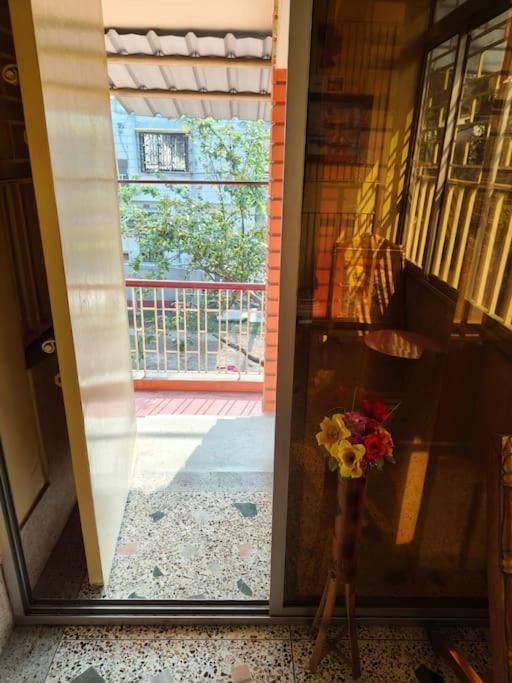 Premium Apartment, Kolkata Airport エクステリア 写真